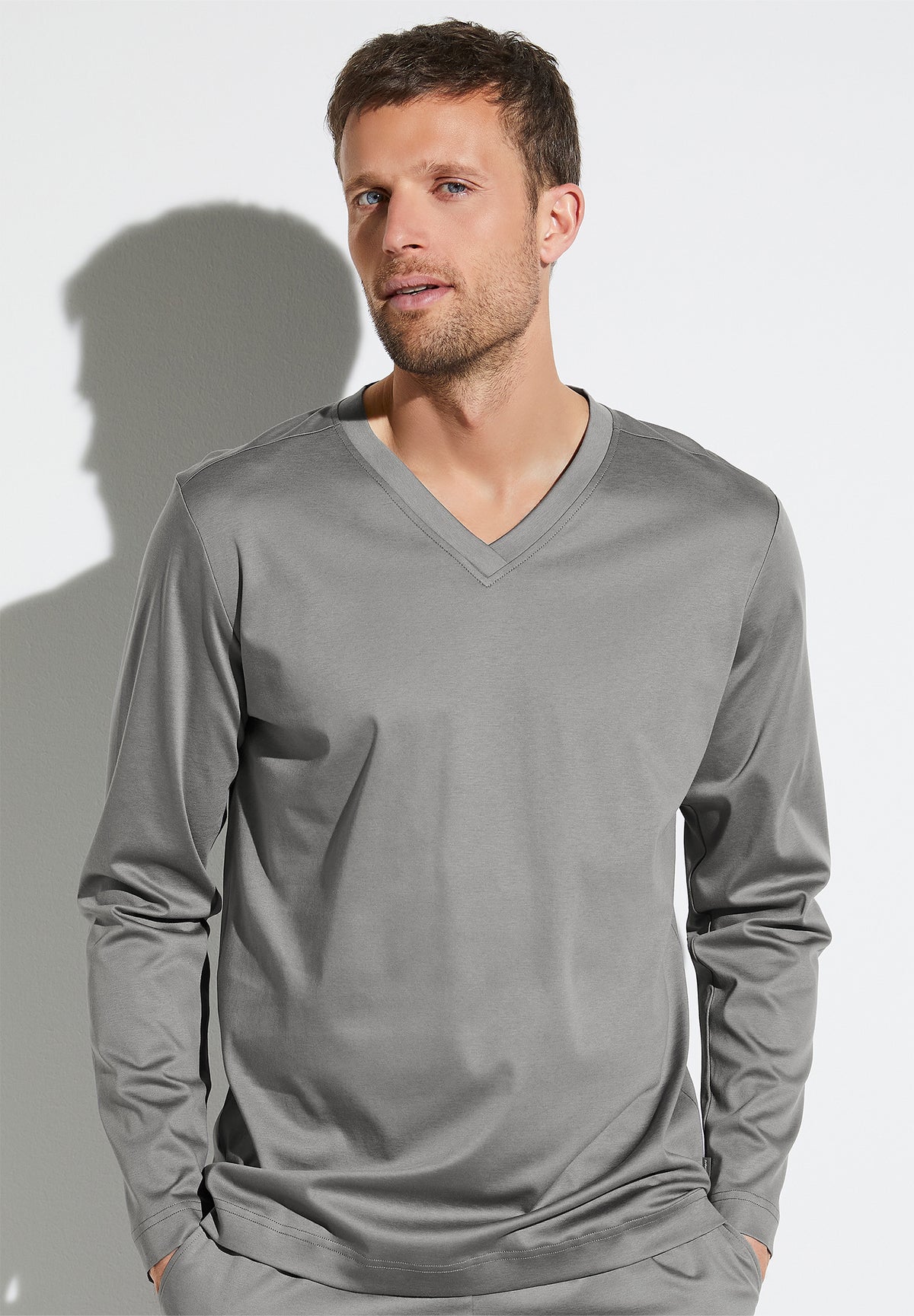 Supreme Green Cotton | T-Shirt langarm V-Ausschnitt - grey